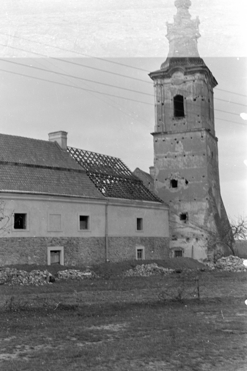 Opactwo Cystersów - baszta bramna Krakowska, skan 1