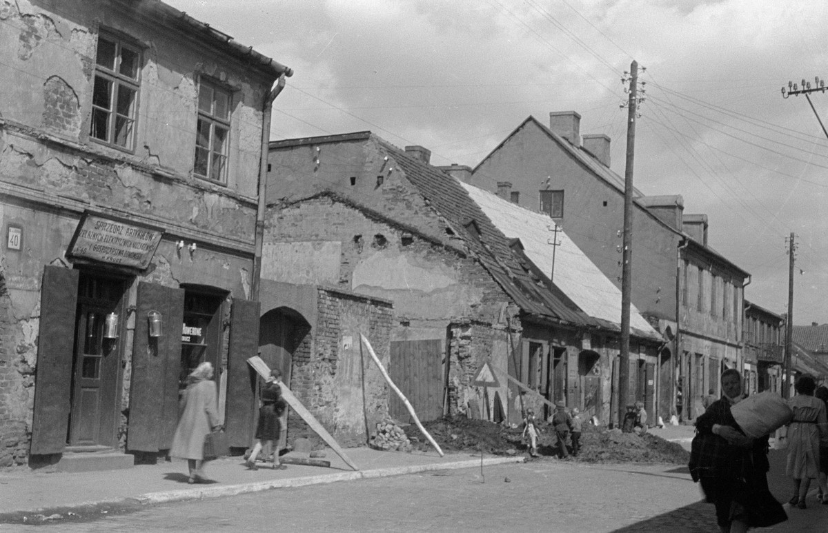 kamienice - ulica, remont, skan 1