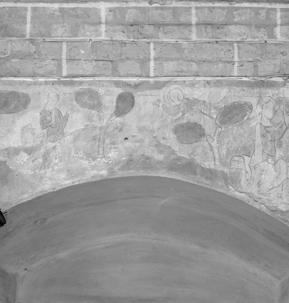 kościół pw. Wniebowzięcia Najświętszej Maryi Panny - wnętrze - prezbiterium - polichromia - fragment, skan 1