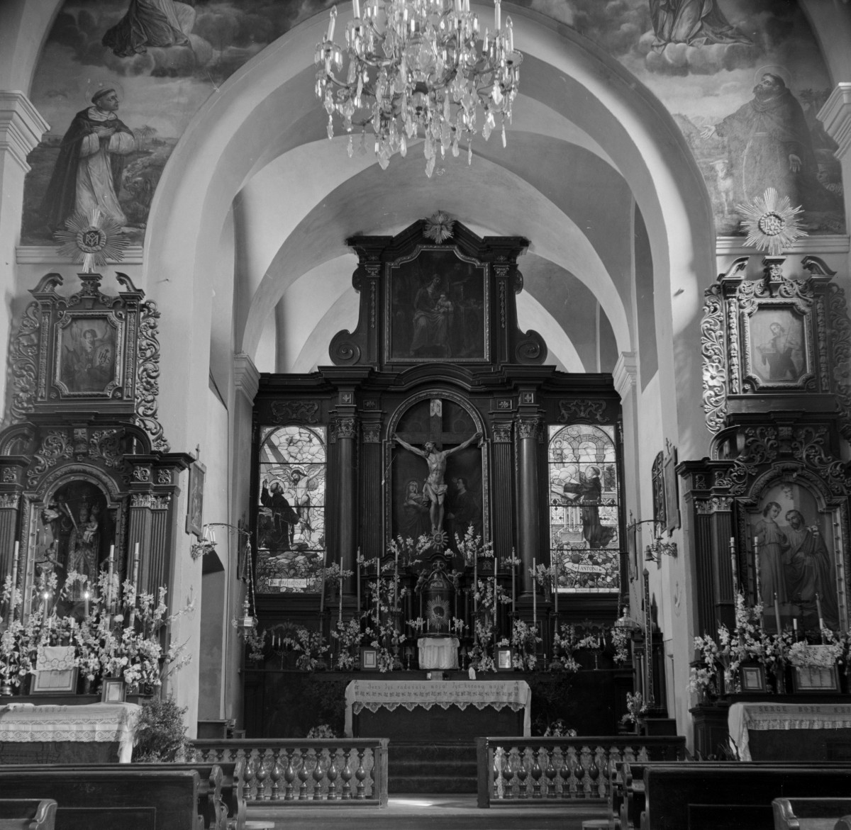 kościół św. Anny - ołtarz główny, skan 1