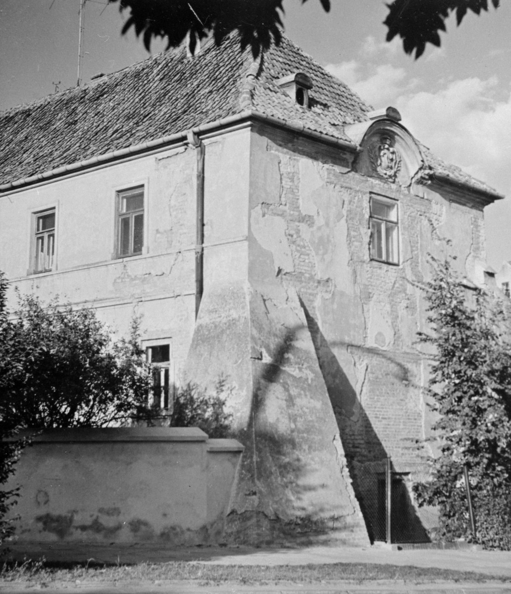 kamienica - elewacja, skan 1