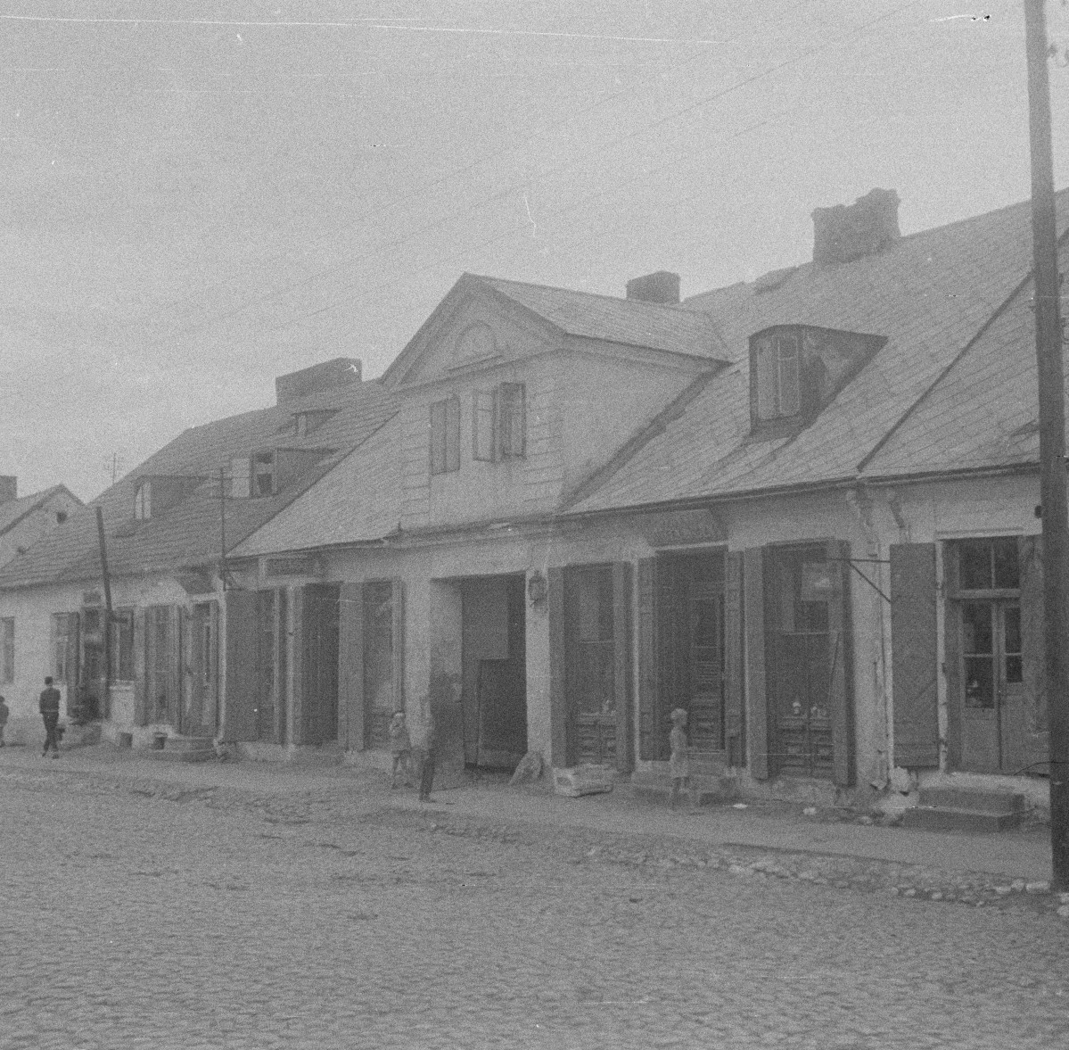 dom, ul. Szkolna 71 - elewacja frontowa, skan 1