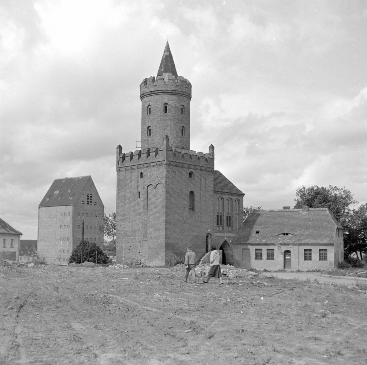 brama Wolińska i zabudowa miejska, skan 1