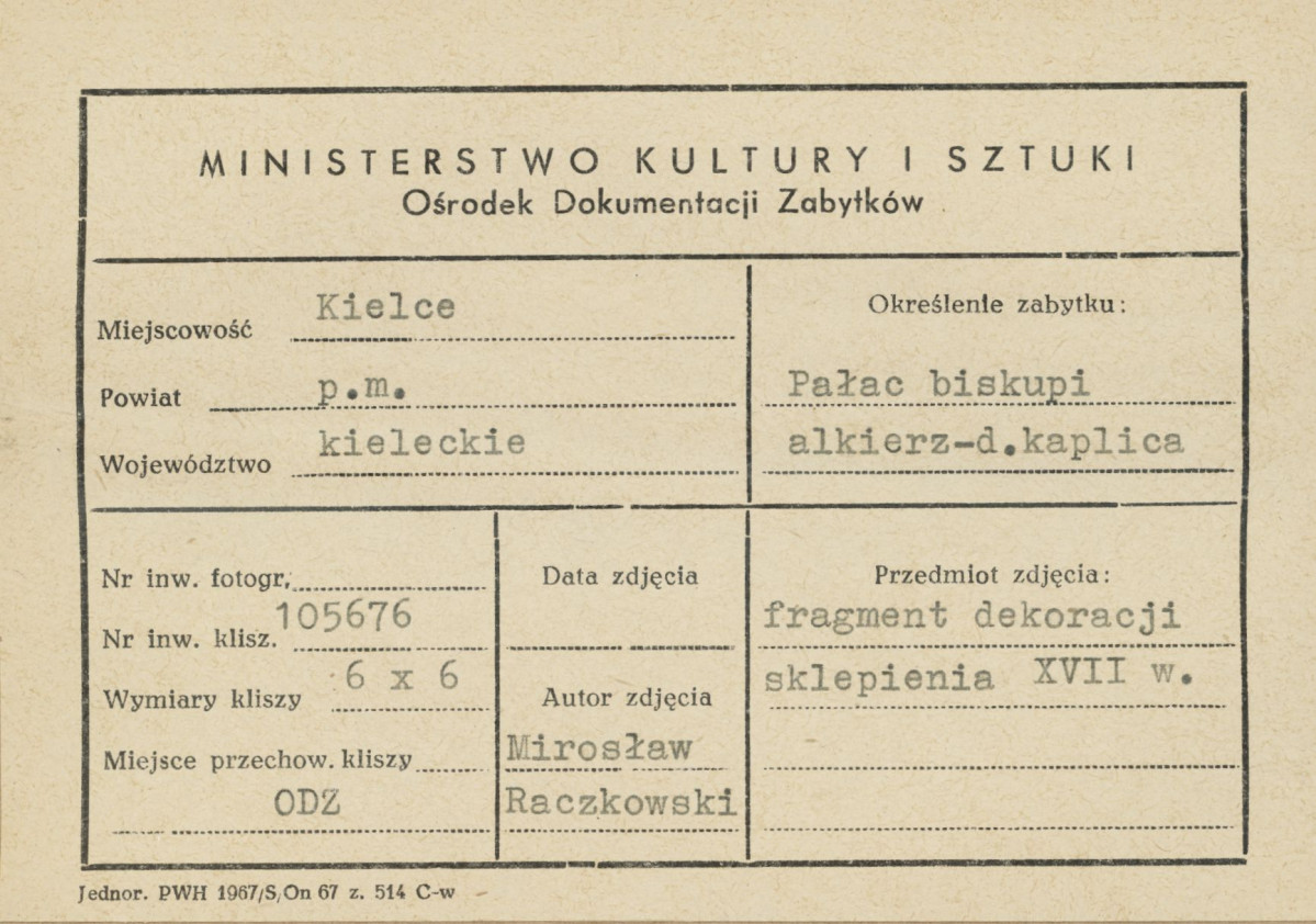 Pałac biskupów - wnętrze, alkierz - d. kaplica, fragment dekoracji sklepienia , anioł - metryczka, skan 1