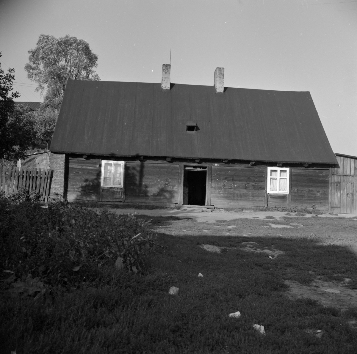 dom - elewacja frontowa, skan 1