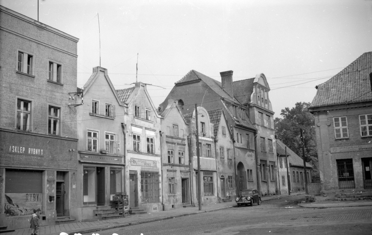 Kamienice - elewacje, skan 1