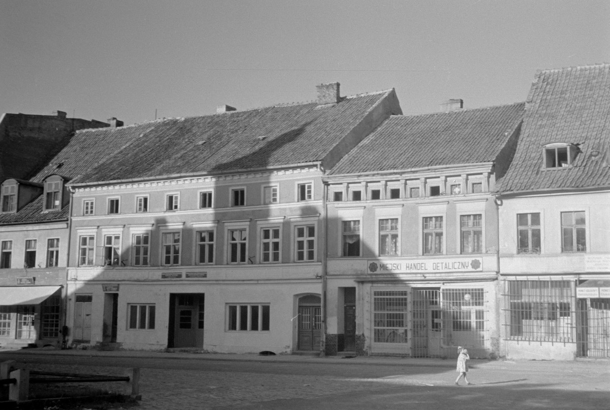 rynek - pierzeja wschodnia, skan 1