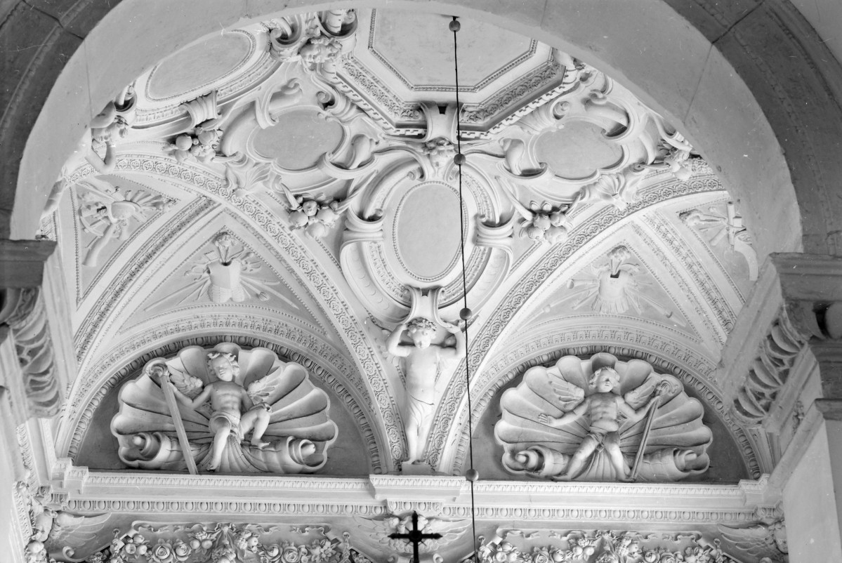 katedra Zmartwychwstania Pańskiego i św. Tomasza Apostoła - wnętrze: sklepienie w kaplicy Zamoyskich, skan 1