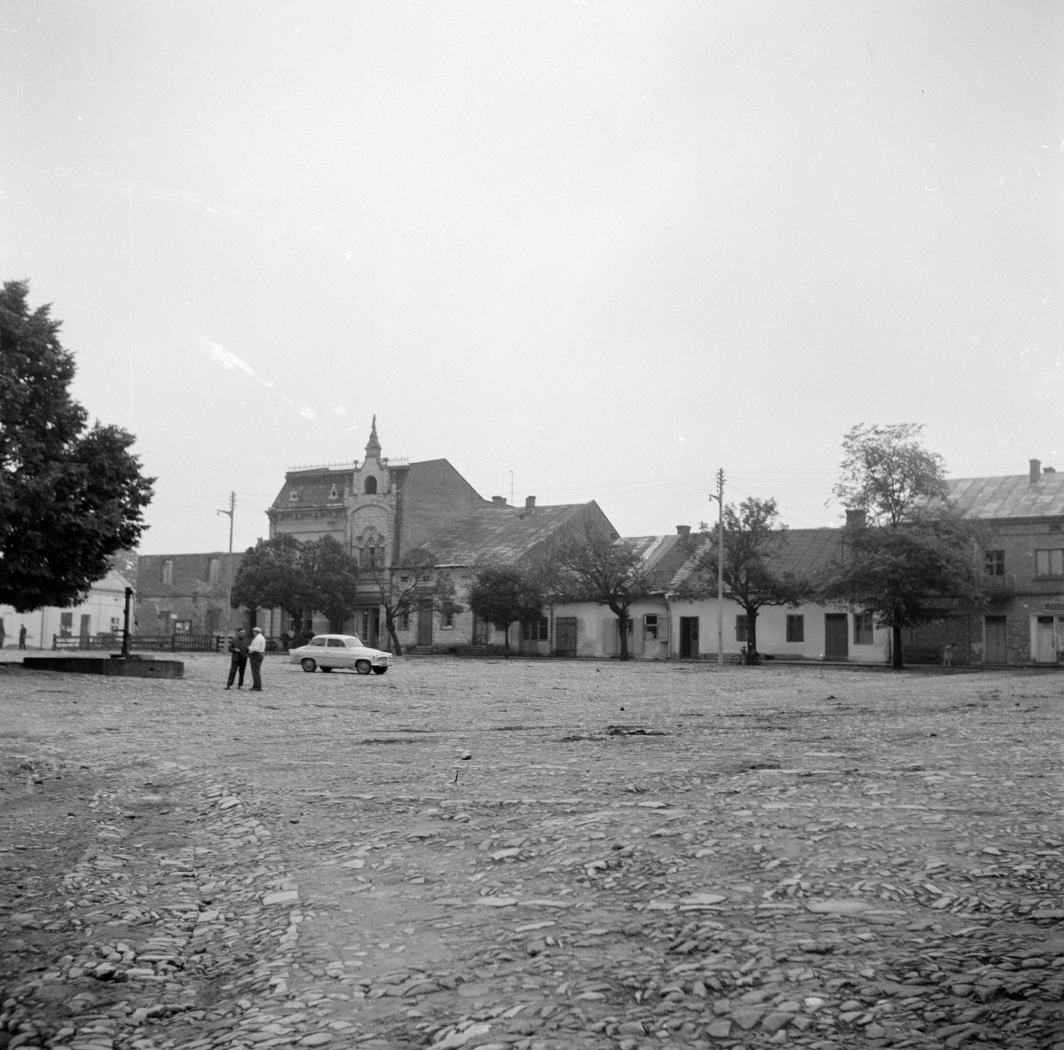fragment rynku od północy, skan 1