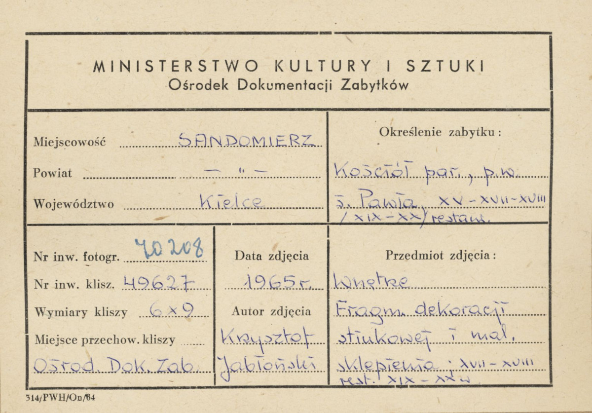 Kościół parafialny pw. św. Pawła - fragment dekoracji stiukowej i malarskiej na sklepieniu nawy - metryczka, skan 1