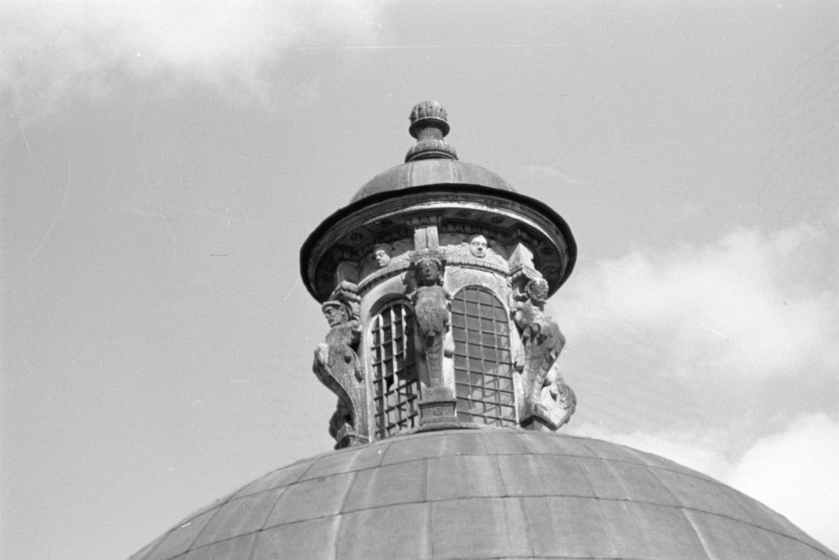 kaplica Firlejów - latarnia, skan 1