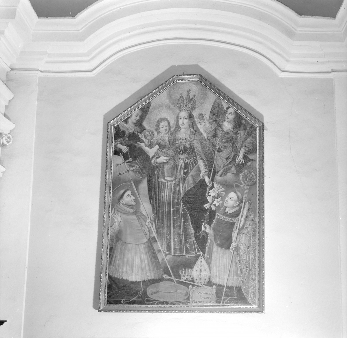 kościół, ob. parafialny pw. św. Bonawentury - wnętrze: obraz Matki Boskiej wśród świętych, B. Strobel, ok. p. XVII, skan 1