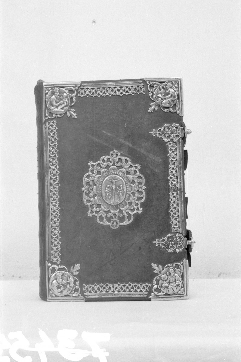 Kościół pw. Przemienienia Pańskiego - wnętrze. Mszał rzymski z Antwerpii. 1694 rok. , skan 1