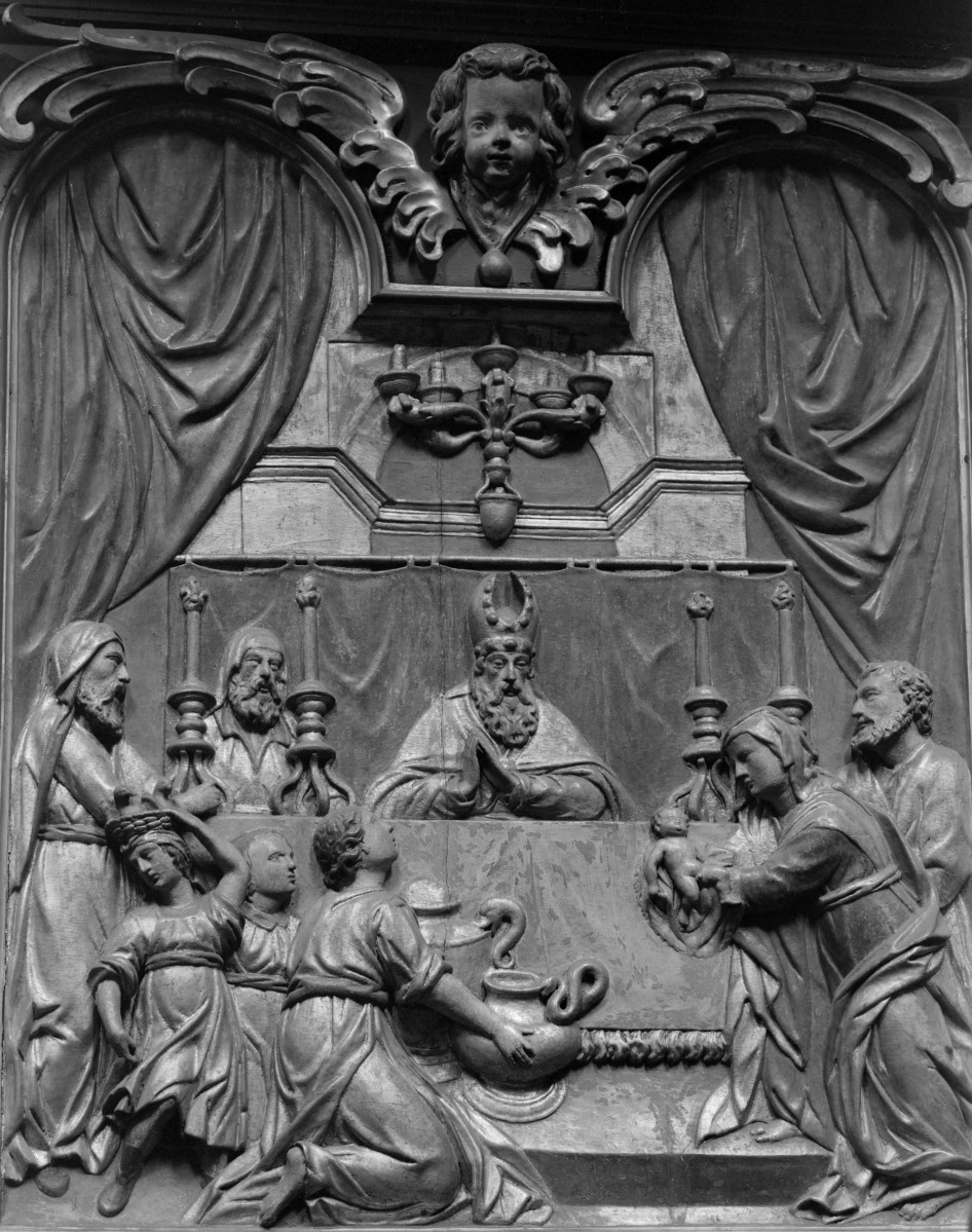 Kościół Mariacki pw. Wniebowzięcia Najświętszej Marii Panny - stalle w prezbiterium (ok. 1635) - scena - ofiarowanie dzieciątka Jezus w świątyni - F. Möller, skan 1