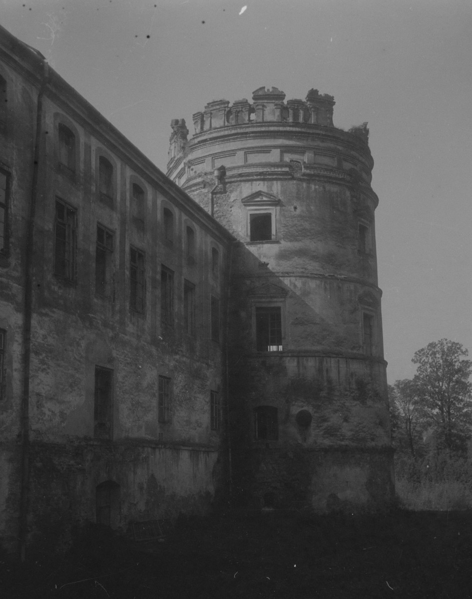 zamek - baszta Papieska, skan 1