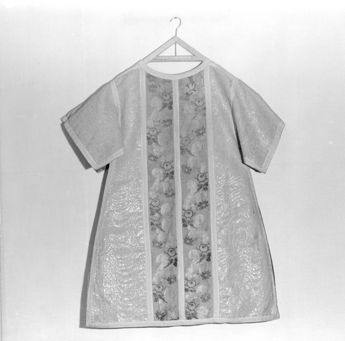 Skarbiec Katedralny - Dalmatyka. Prusy (?). 1780. Całość., skan 1