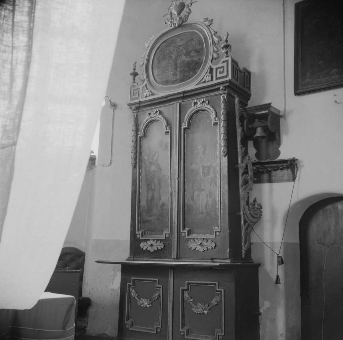 kościół filialny pw. św. Wawrzyńca - ołtarz boczny, skan 1