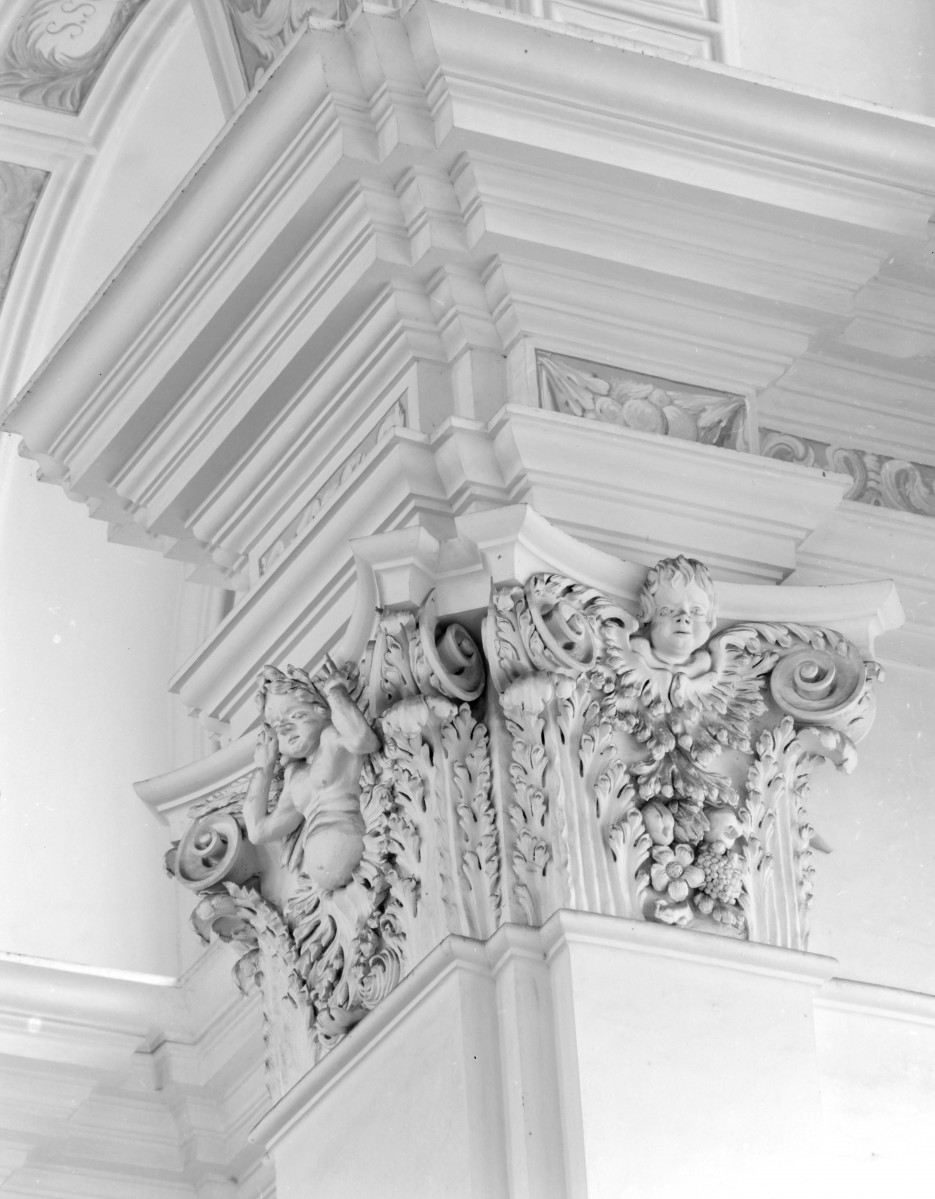 kościół pw. Św. Józefa - wnętrze: głowica filaru, skan 1