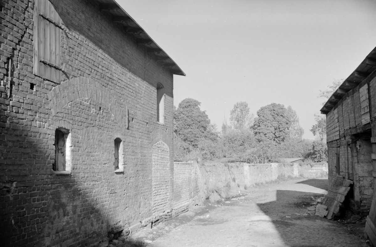 mury obronne, mury miejskie, skan 1