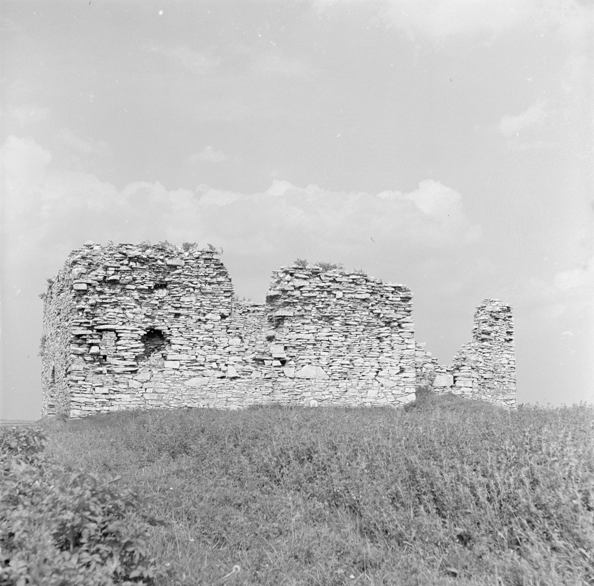 ruiny kościoła św. Stanisława, skan 1