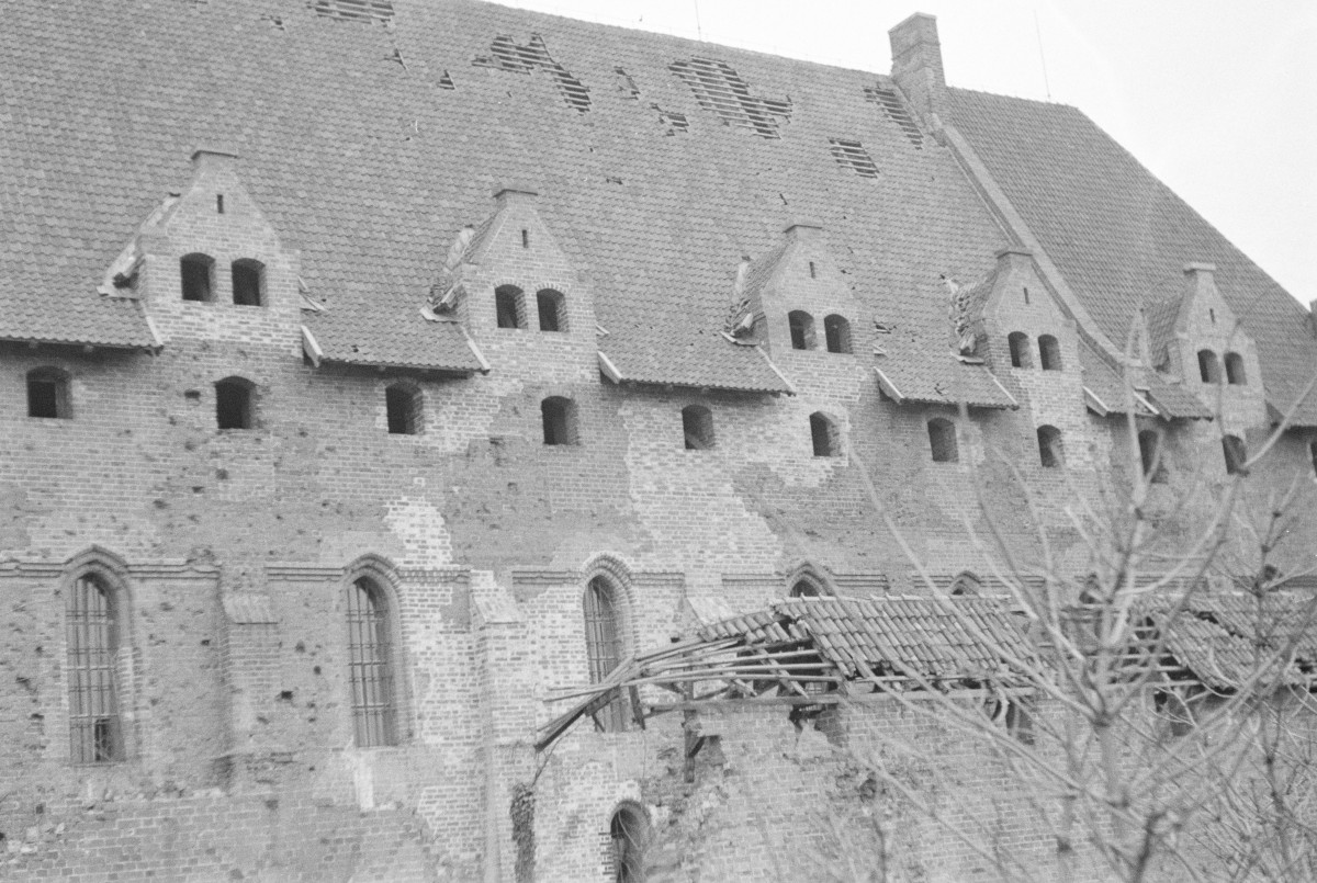 zamek , skan 1
