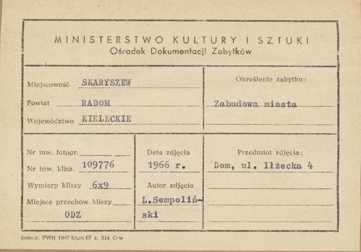 Miasto - widok domów przy ulicy Iłżeckiej 20 i 22 - metryczka, skan 1