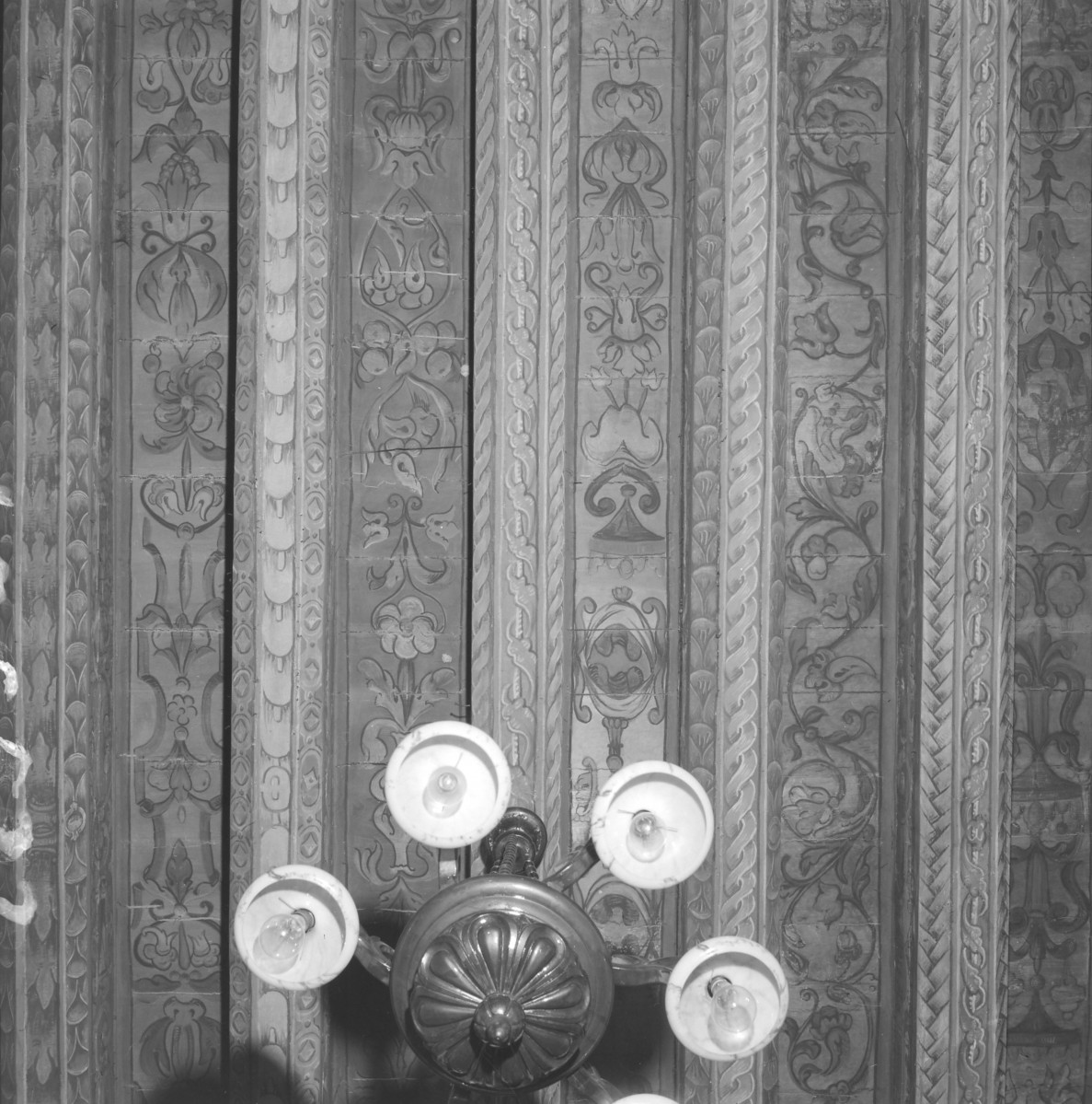 pałac Biskupów Krakowskich - Pierwszy Pokój Biskupi /I p./ - fragment stropu, skan 1