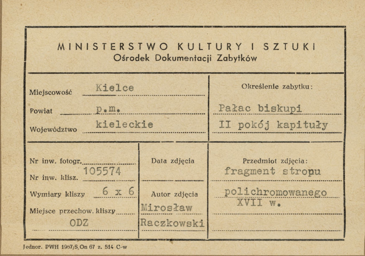 Pałac biskupów - wnętrze , II pokój kapituły, widok fragmentów polichromii - metryczka, skan 1
