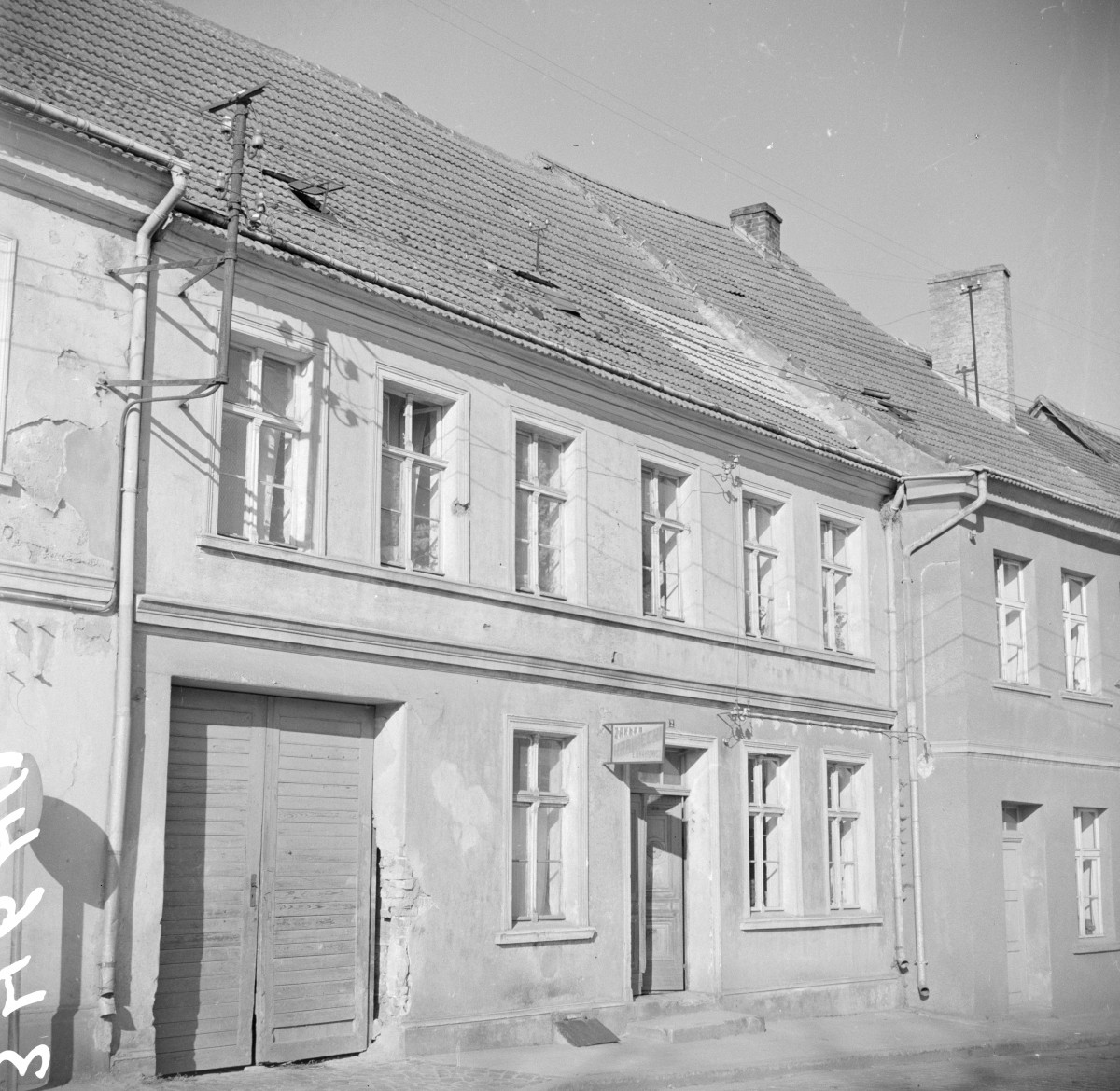 dom - elewacja frontowa, skan 1