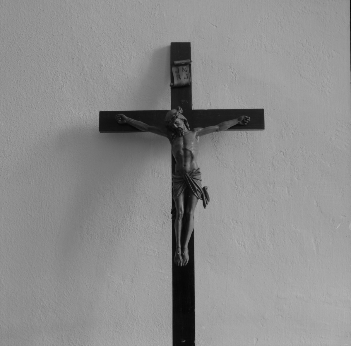 klasztor ss. Mniszek Benedyktynek - zbiory - krucyfiks z XIX wieku, skan 1