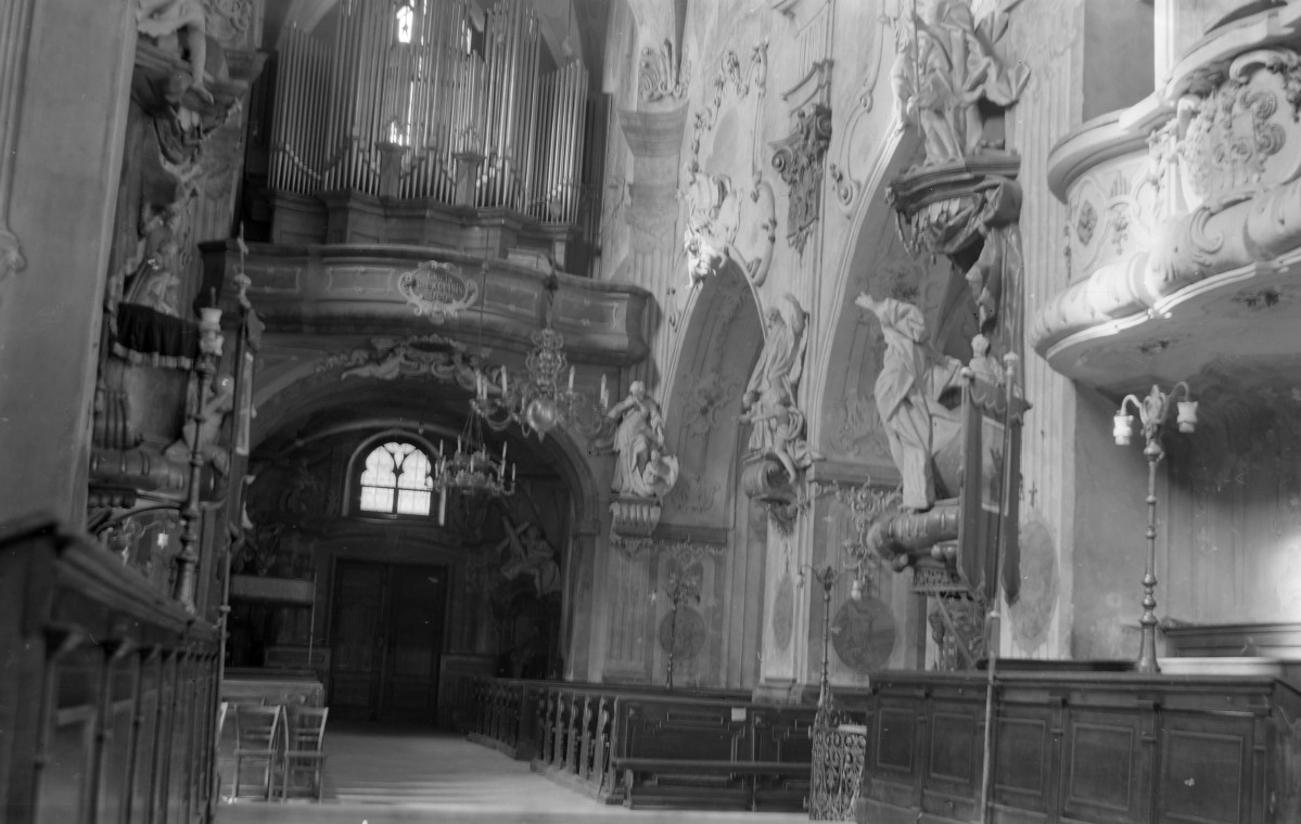 kościół parafialny pw. św. Bartłomieja, wnętrze, chór, skan 1