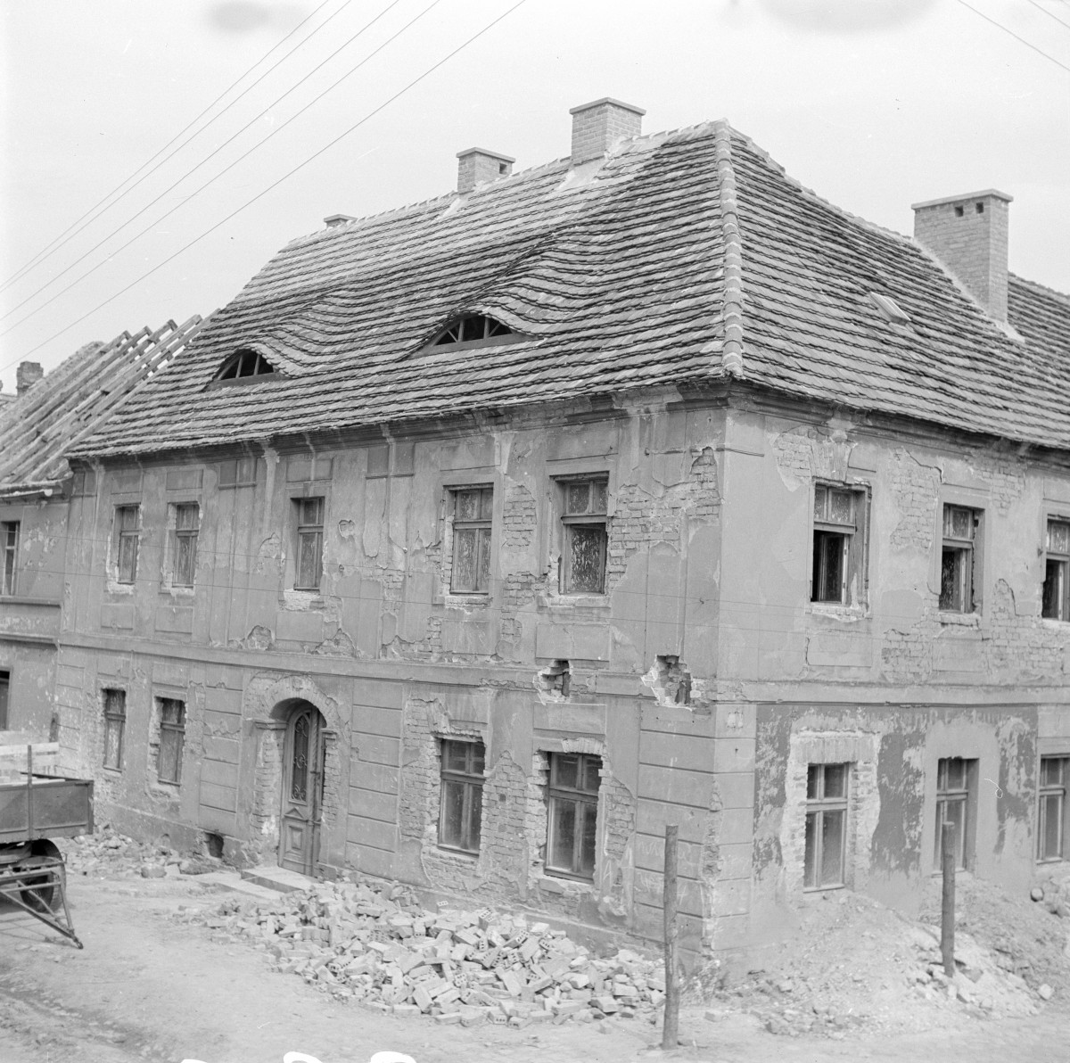 kamienica - widok od północnego - zachodu, skan 1