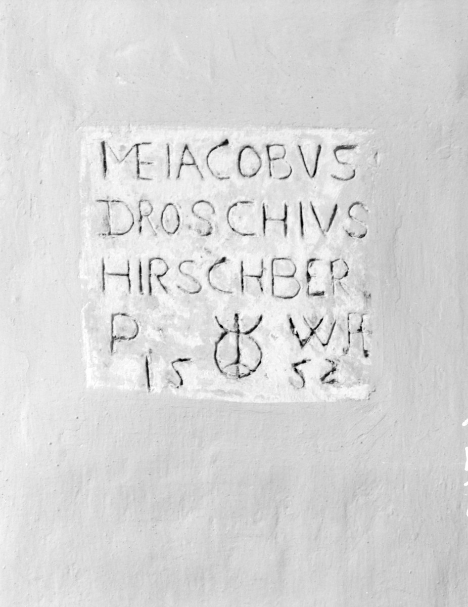 kościół św. Mikołaja - tablica, napis pamiątkowy z 1552 r., skan 1