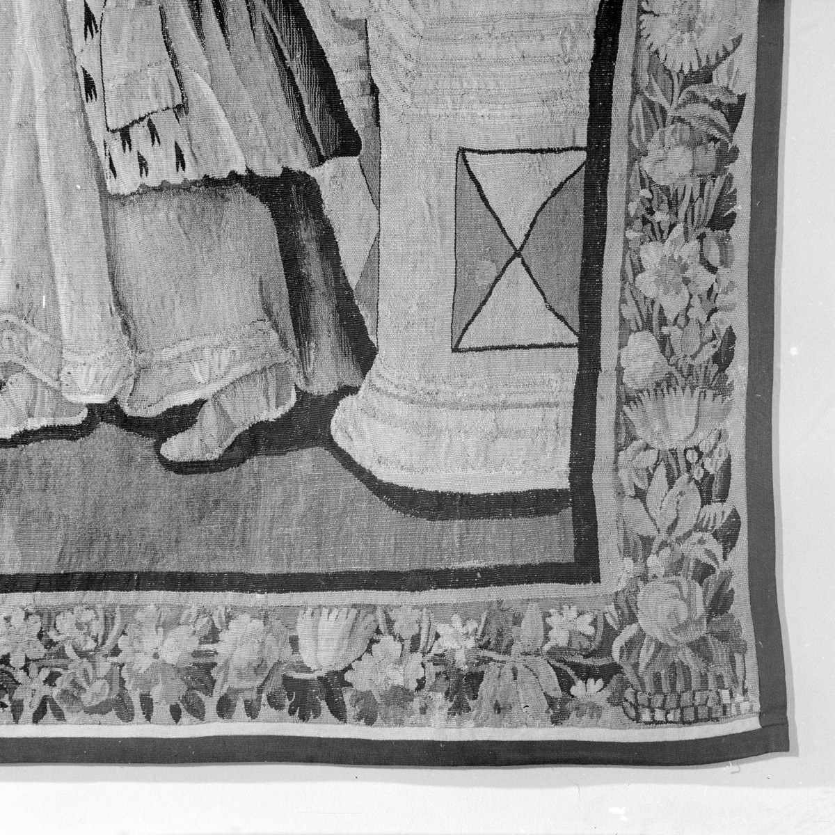 Muzeum Narodowe - Tapiseria "Abimelech zwracający Sarę Abrahamowi". 2 połowa XVII wieku. Detale., skan 1