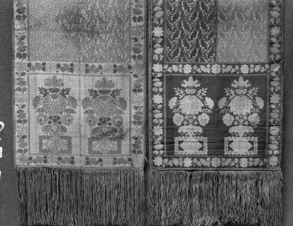 kościół pw. Wniebowzięcia Najświętszej Maryi Panny i św. Zygmunta - Muzeum Diecezjalne - zbiory - pas kontuszowy 4-stronny - fragment, skan 1
