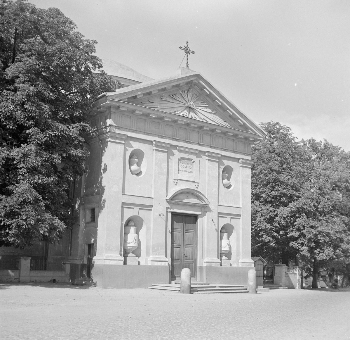 kościół św. Jakuba - elewacja frontowa, skan 1