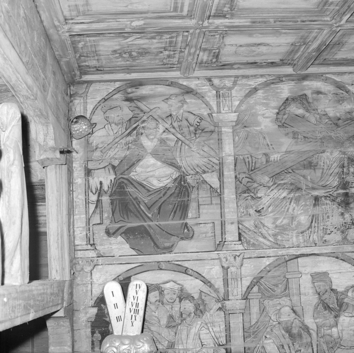 kościół parafialny pw. Matki Boskiej Różańcowej i św. Jana Kantego, 1527 r. - polichromia 1. połowa XVII w., cykl pasyjny - fragment, skan 1