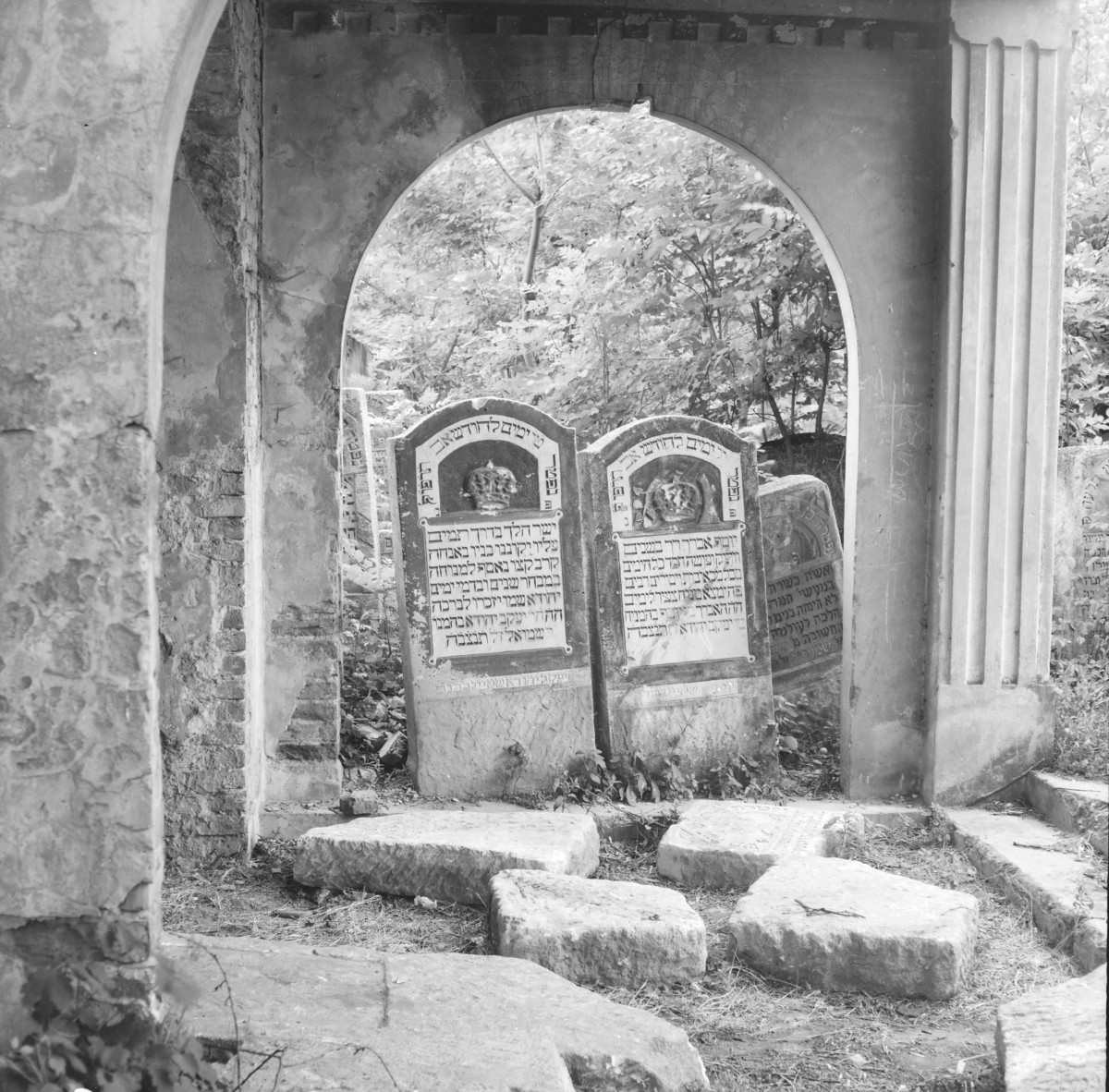 Cmentarz, Kirkut - macewy, skan 1
