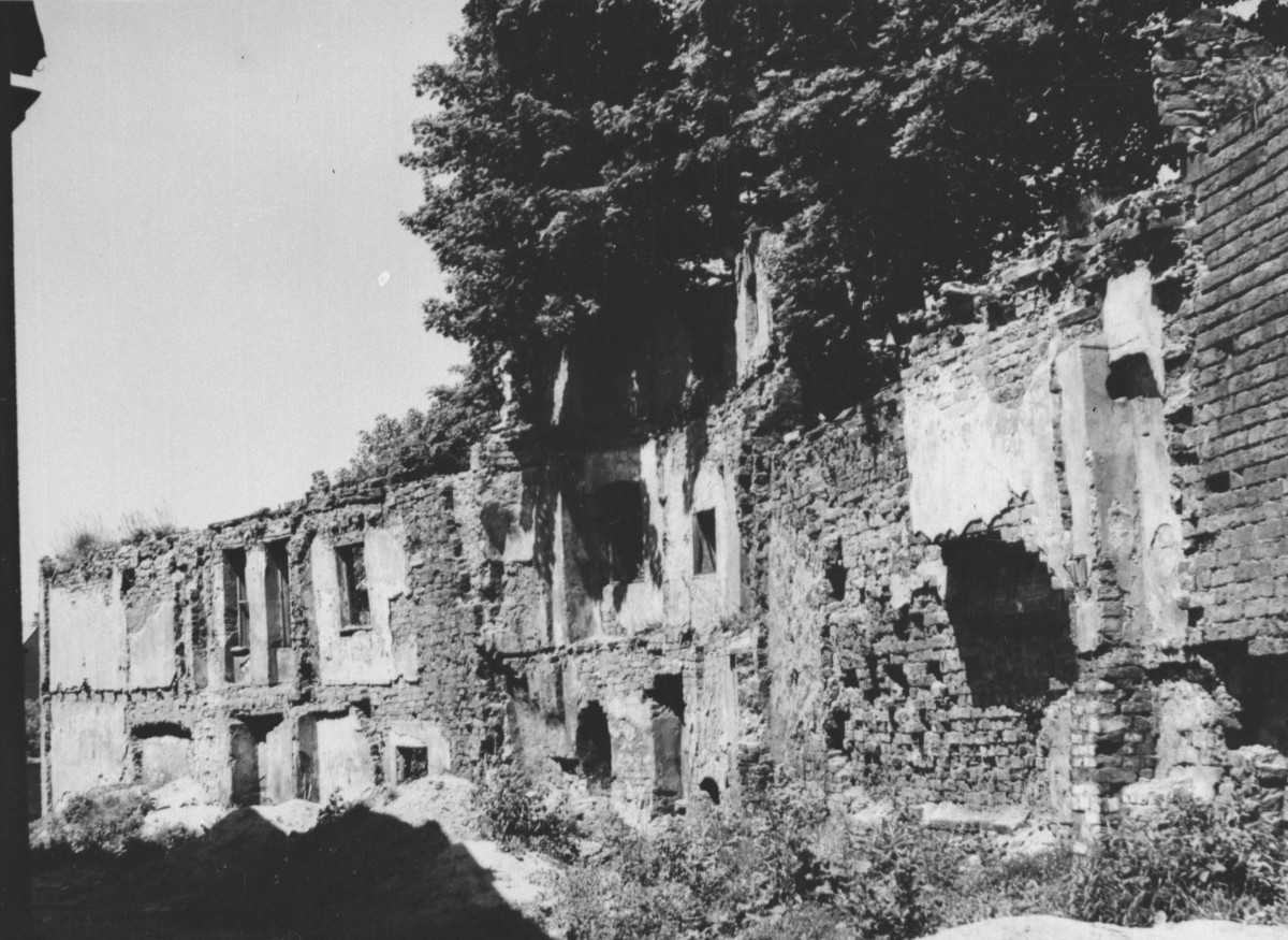 zamek - ruiny, skan 1