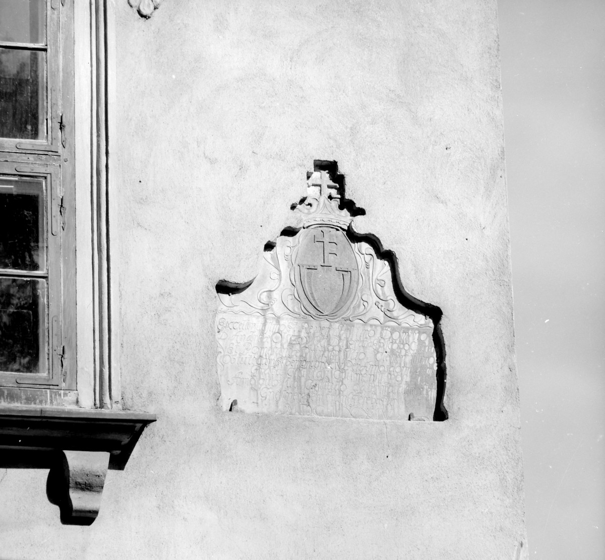 Ratusz - tablica pamiątkowa, skan 1