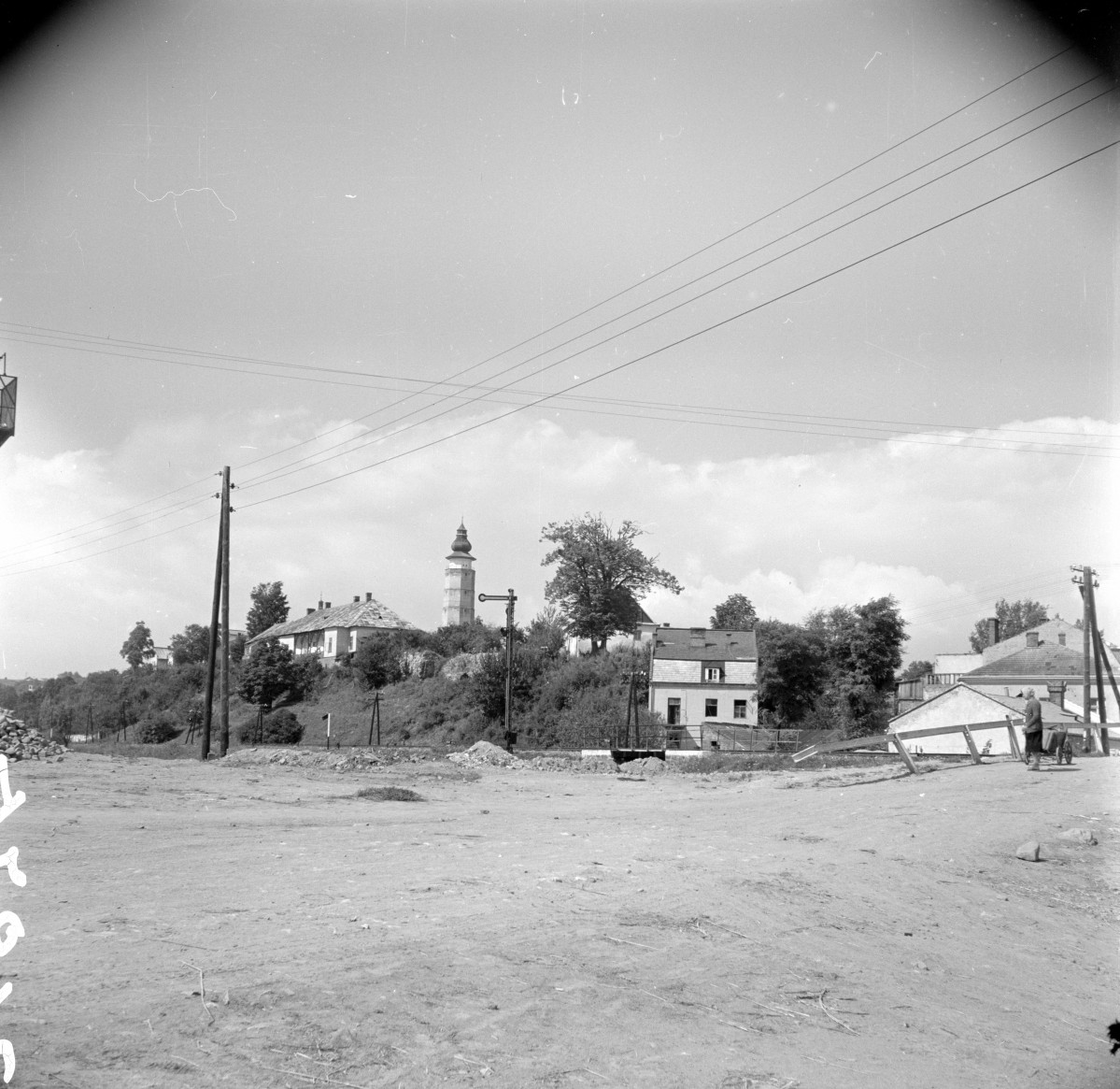 panorama miasta od strony poł. - wsch., skan 1