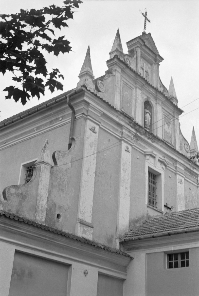kościół par. Narodzenia Najświętszej Maryi Panny i świętego Michała Archanioła w Kurowie, skan 1