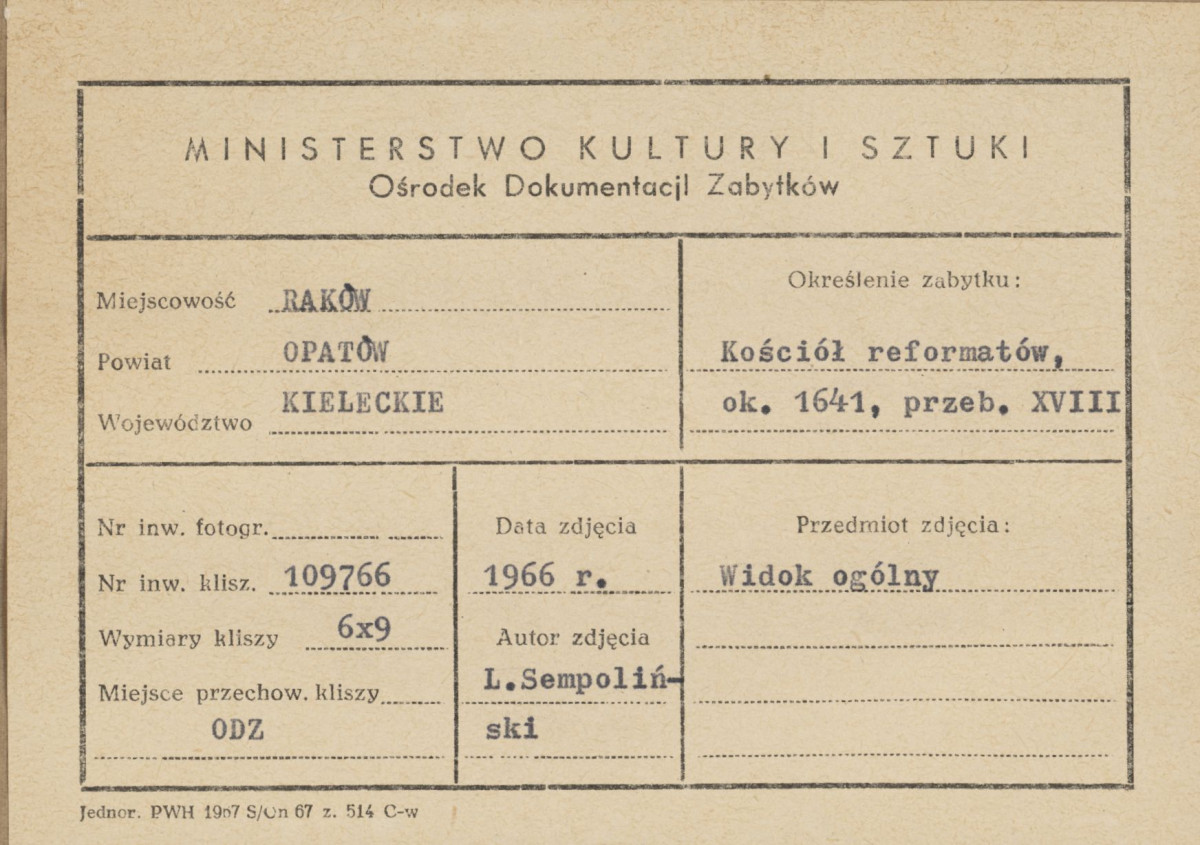 Kościół klasztorny - widok ogólny od strony płd. - zach.- metryczka, skan 1