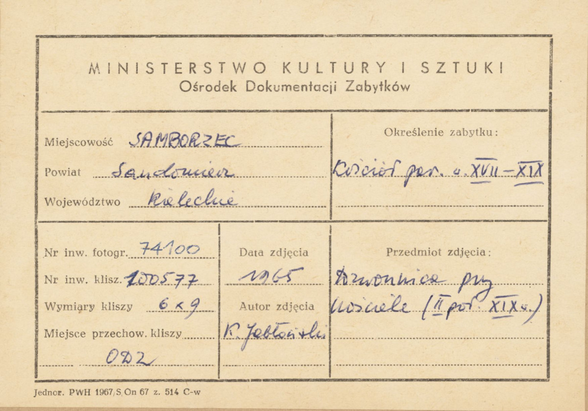 Kościół parafialny - widok ogólny dzwonnicy od strony płn. - zach. - metryczka, skan 1
