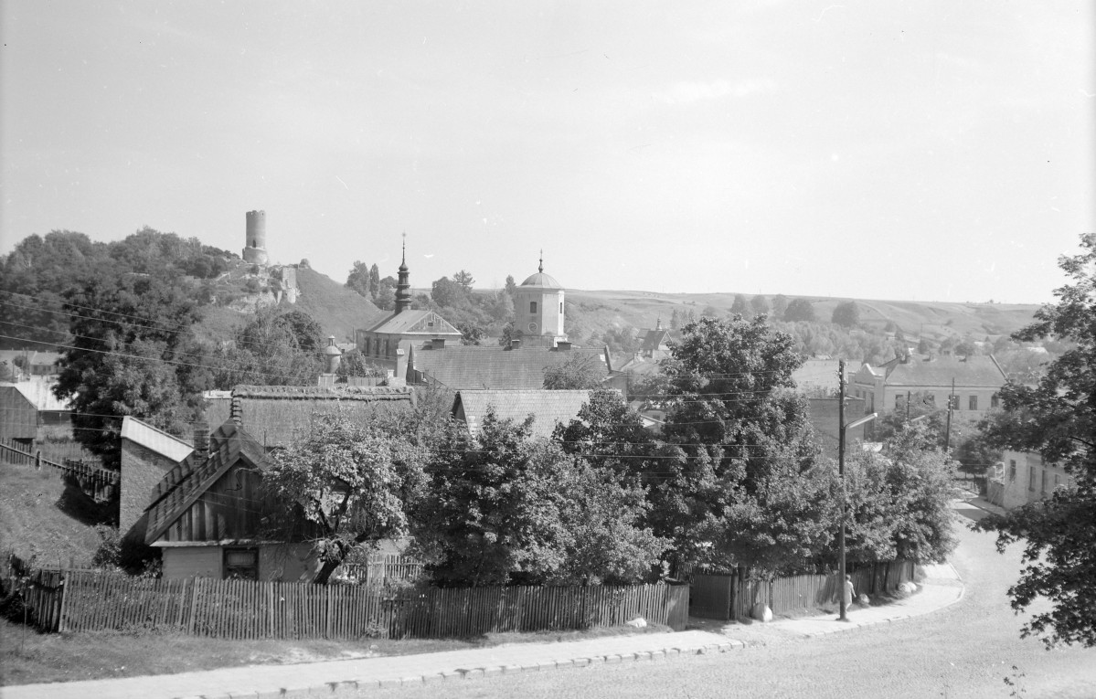 Zabudowa miasta - panorama, skan 1