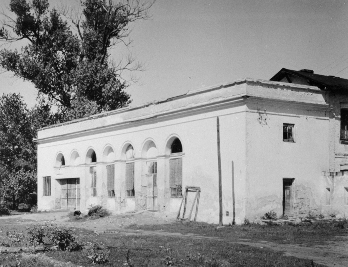 pałac - oranżeria, elewacja, skan 1
