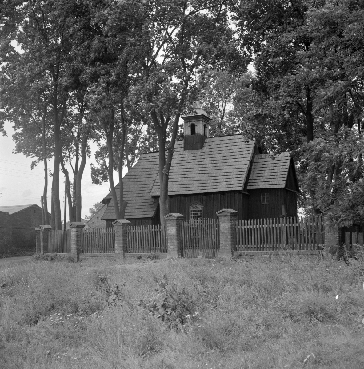 kościół św. Wojciecha - elewacja, skan 1