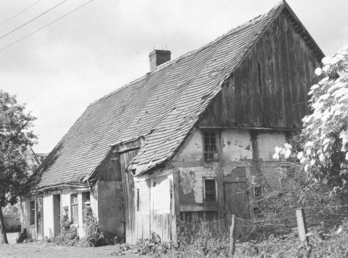 chałupa ryglowa - elewacja, skan 1