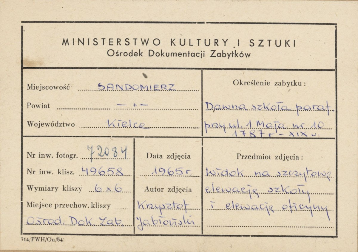 Szkoła kolegiacka - widok elewacji - metryczka, skan 1