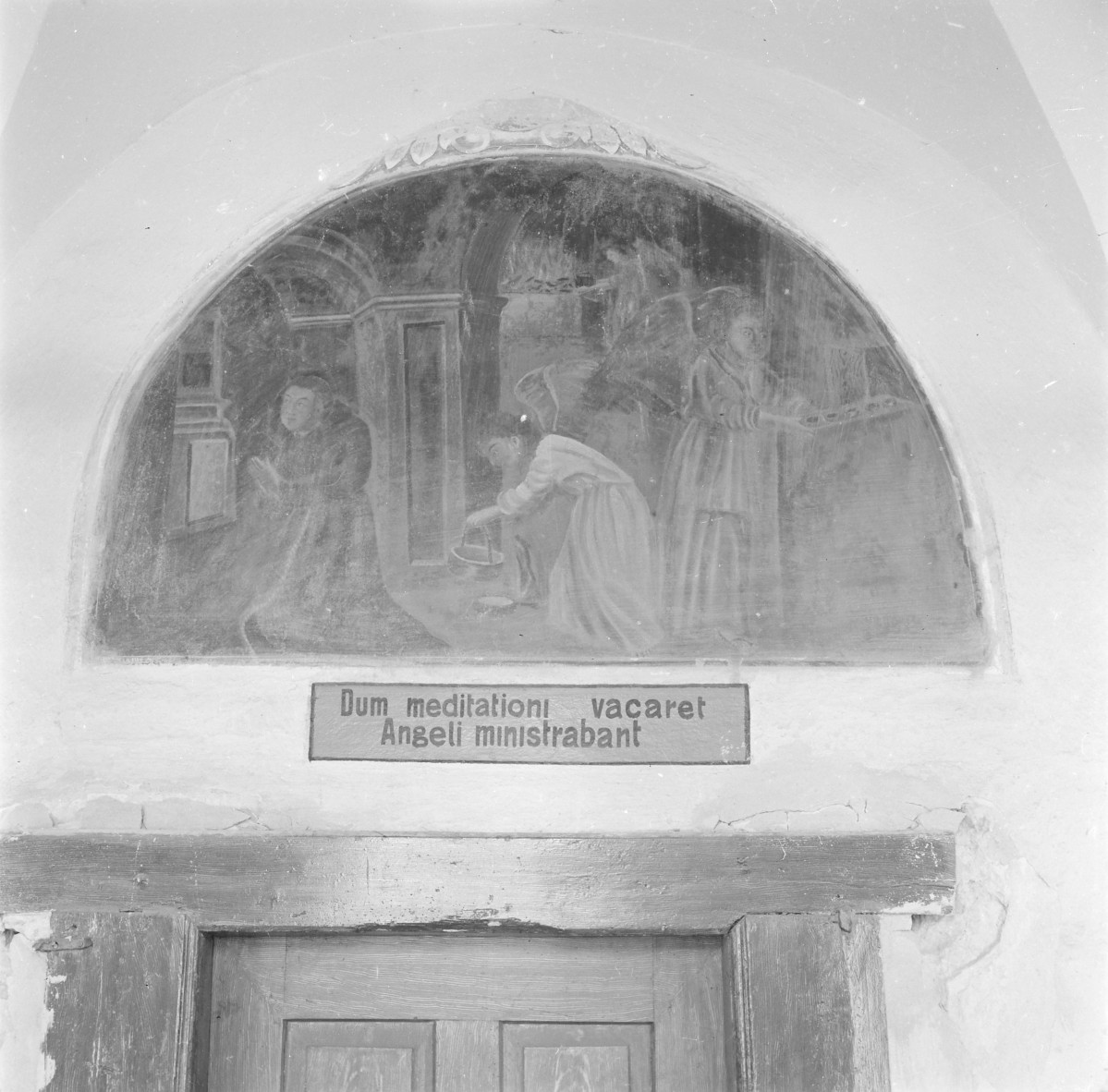 klasztor - krużganki, supraporta "Kuchnia Św. Franciszka, skan 1